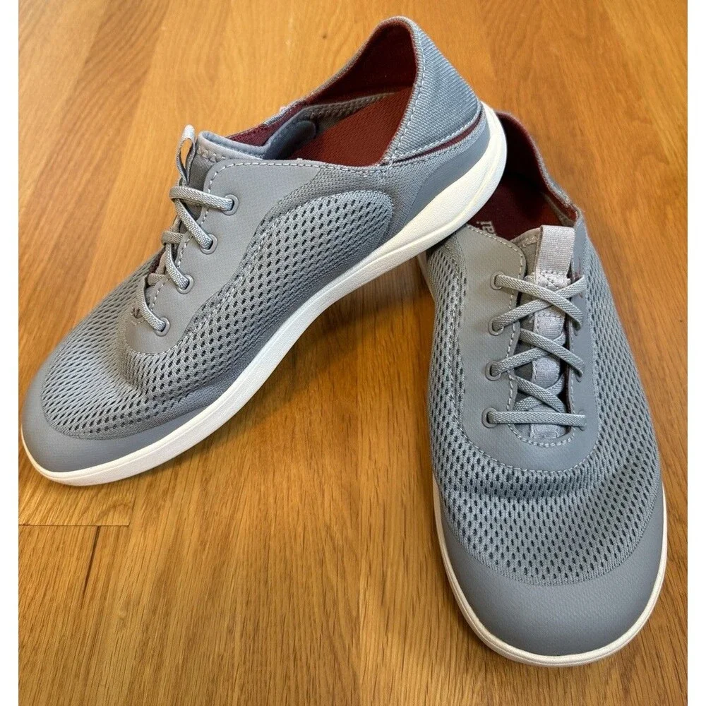 NEW 100% OluKai Moku Pae Men’s Boat Shoes 9. 5 Cloud Grey Ash Breathable Slip On